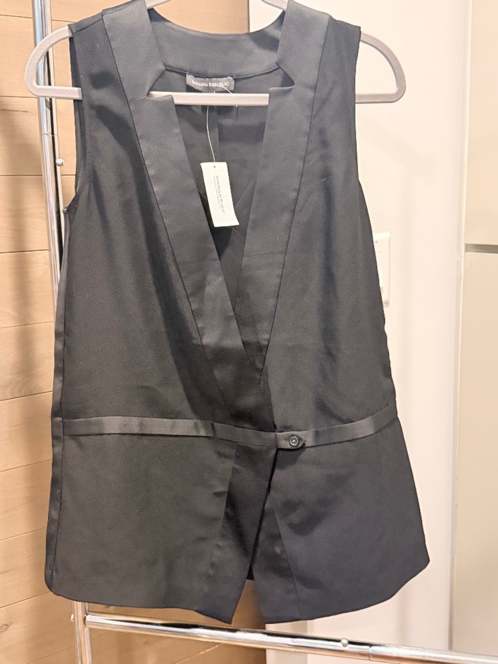 RARE VINTAGE NWT Banana Republic Tuxedo Vest Top Size Small